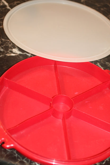 VTG Vintage Tupperware Veggie Divided Platter, #405-1 Red Tupperware TrayVTG Vintage Tupperware Veggie Divided Platter, #405-1 Red Tupperware Tray