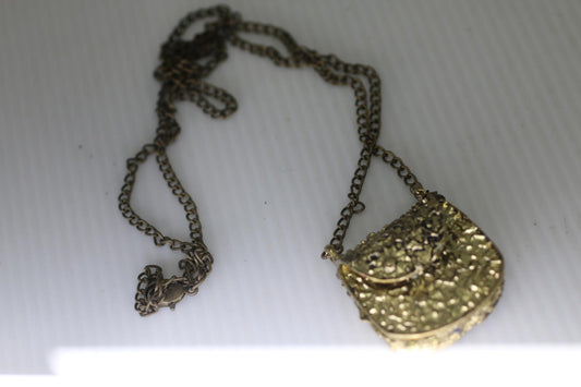 Vintage Gold Tone Mini Purse Locket Pendant Necklace Floral