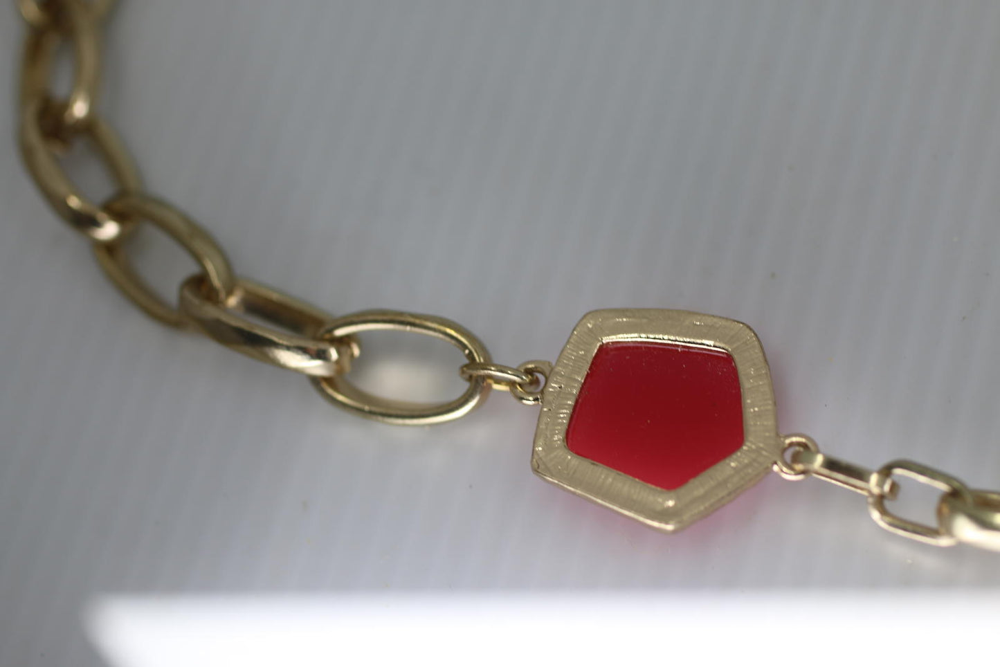 VTG Gold Tone Red Glass Bead Necklace Geometric Stone Chain