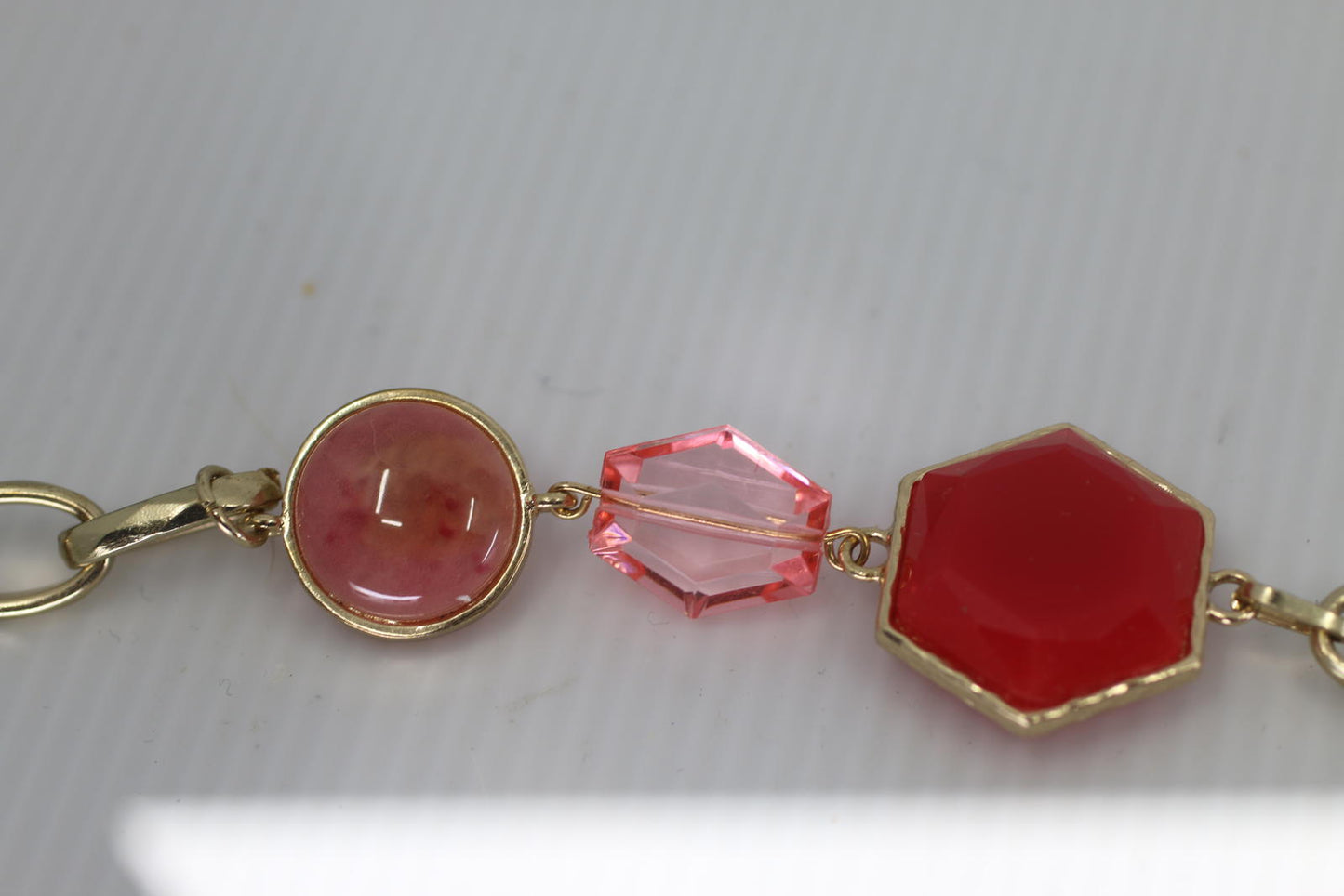 VTG Gold Tone Red Glass Bead Necklace Geometric Stone Chain