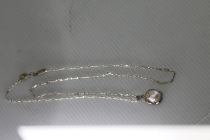 Vintage Silver Tone Pearl Pendant Necklace Single Pearl