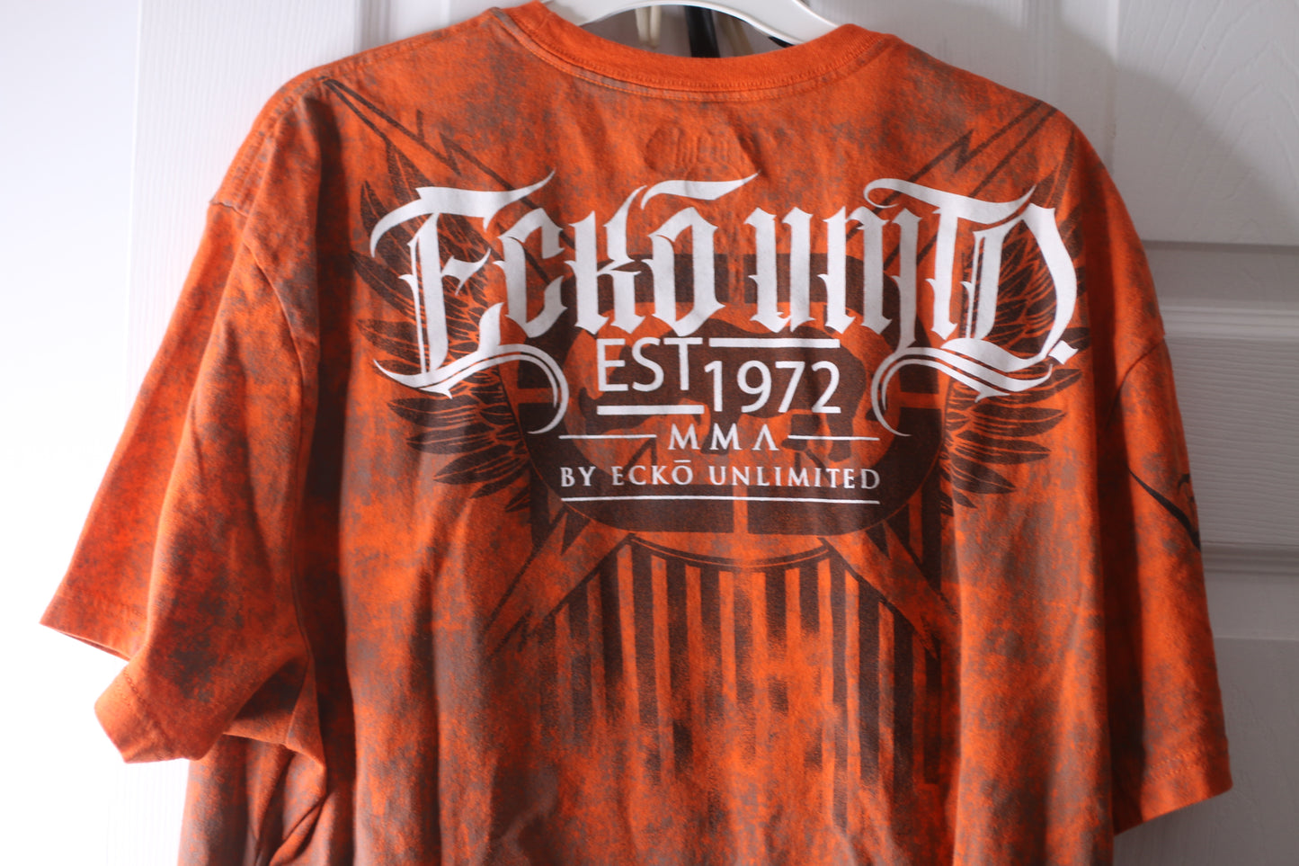 T-SHIRT-ECKO UNLTD BLACK GRAPHIC-MEN'S X-large SIZE Orange nice