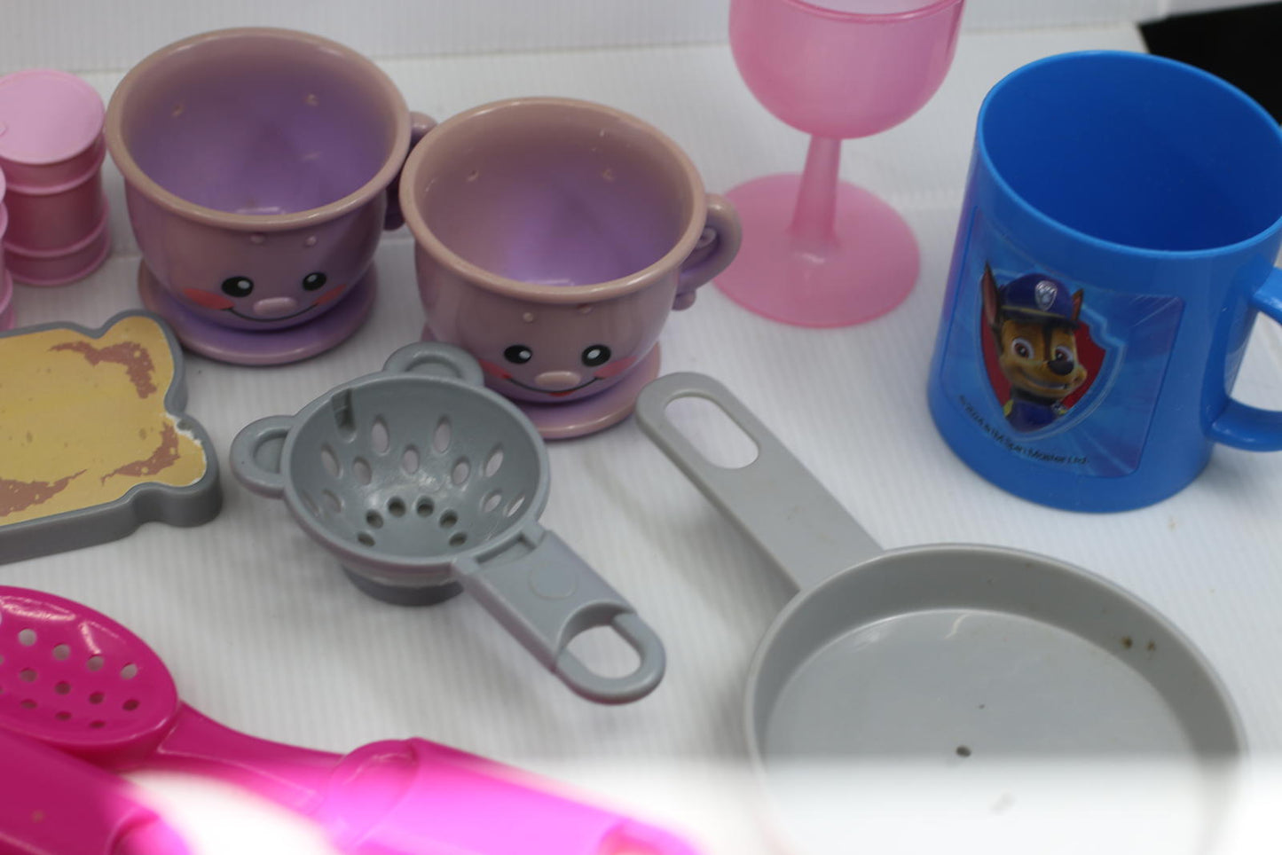 Kids' Play Kitchen Toy Set with Utensils and Food Pieces toaster paw patrol mug