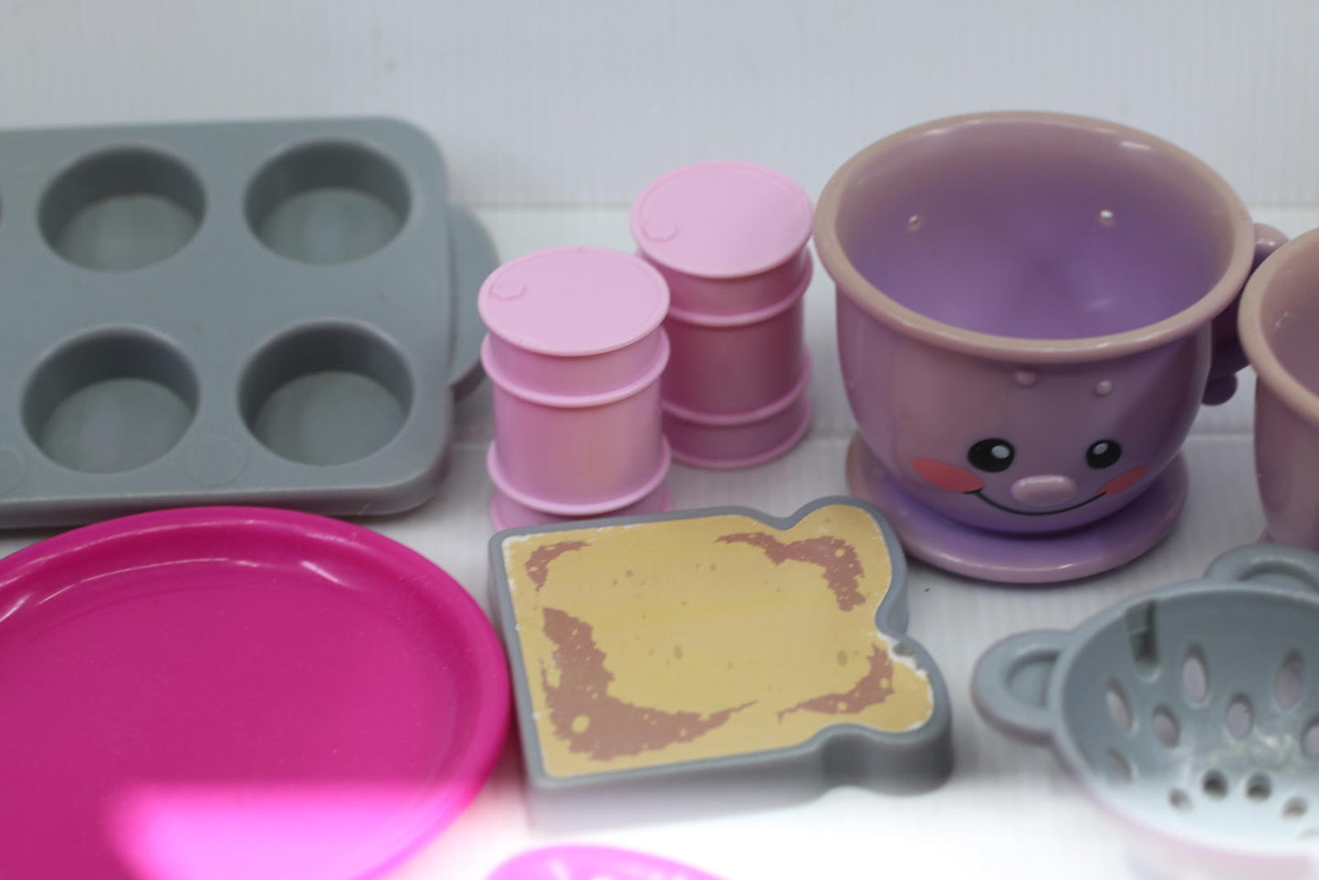 Kids' Play Kitchen Toy Set with Utensils and Food Pieces toaster paw patrol mug