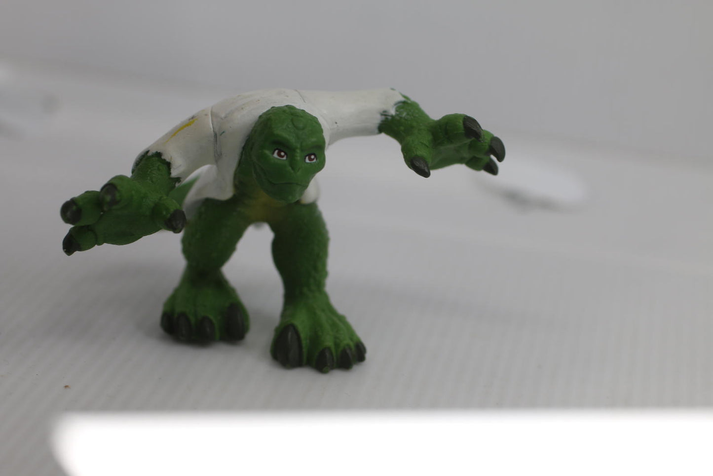 2012 Hasbro Marvel Super Hero Squad Spider-man Lizard Man Small 2" tall Figure