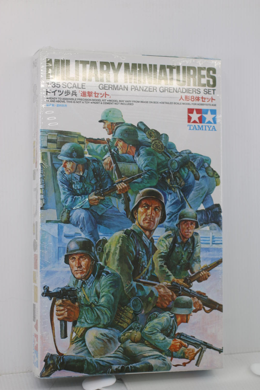Tamiya 1/35 Scale Military Figure Model Kit Mid-WWII German Panzer Grenadiers