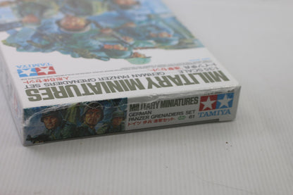 Tamiya 1/35 Scale Military Figure Model Kit Mid-WWII German Panzer Grenadiers