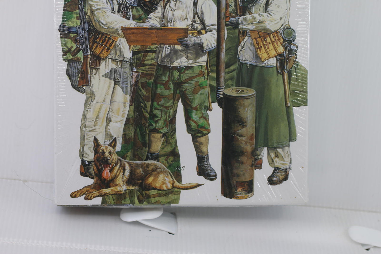 Tamiya Military Miniatures 1/35th Scale German Soldiers Field Briefing Model Kit