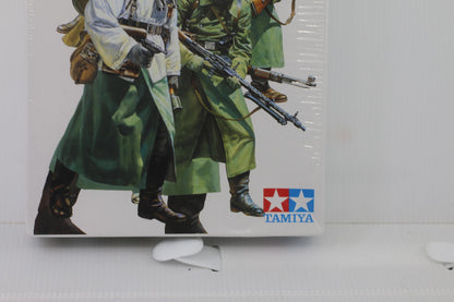 Tamiya 1/35 Scale German Assault Infantry w/ Winter Gear Military Miniatures