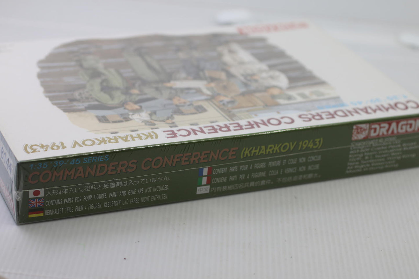 DRAGON 6144 1/35 Commanders Conference (Kharkov 1943)