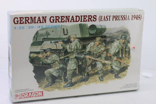 Dragon 6057 1/35 German Grenadiers (East Prussia 1945) Sealed Brand New