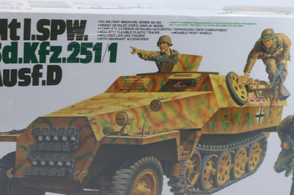 Tamiya 35195 1/35 Scale Model Kit WWII German Half-Track SPW Sd.Kfz.251/1 Ausf.D