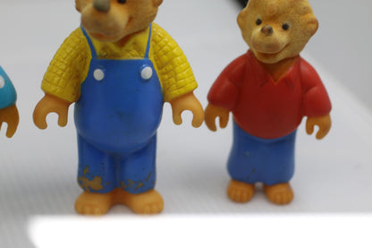Vintage Berenstain Bears Plastic Figurines Set of 4 lot #1
