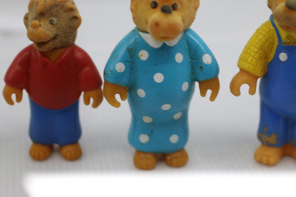 Vintage Berenstain Bears Plastic Figurines Set of 4 lot #1