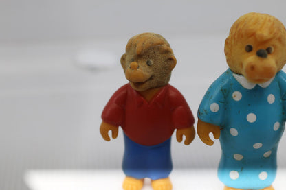 Vintage Berenstain Bears Plastic Figurines Set of 4 lot #1