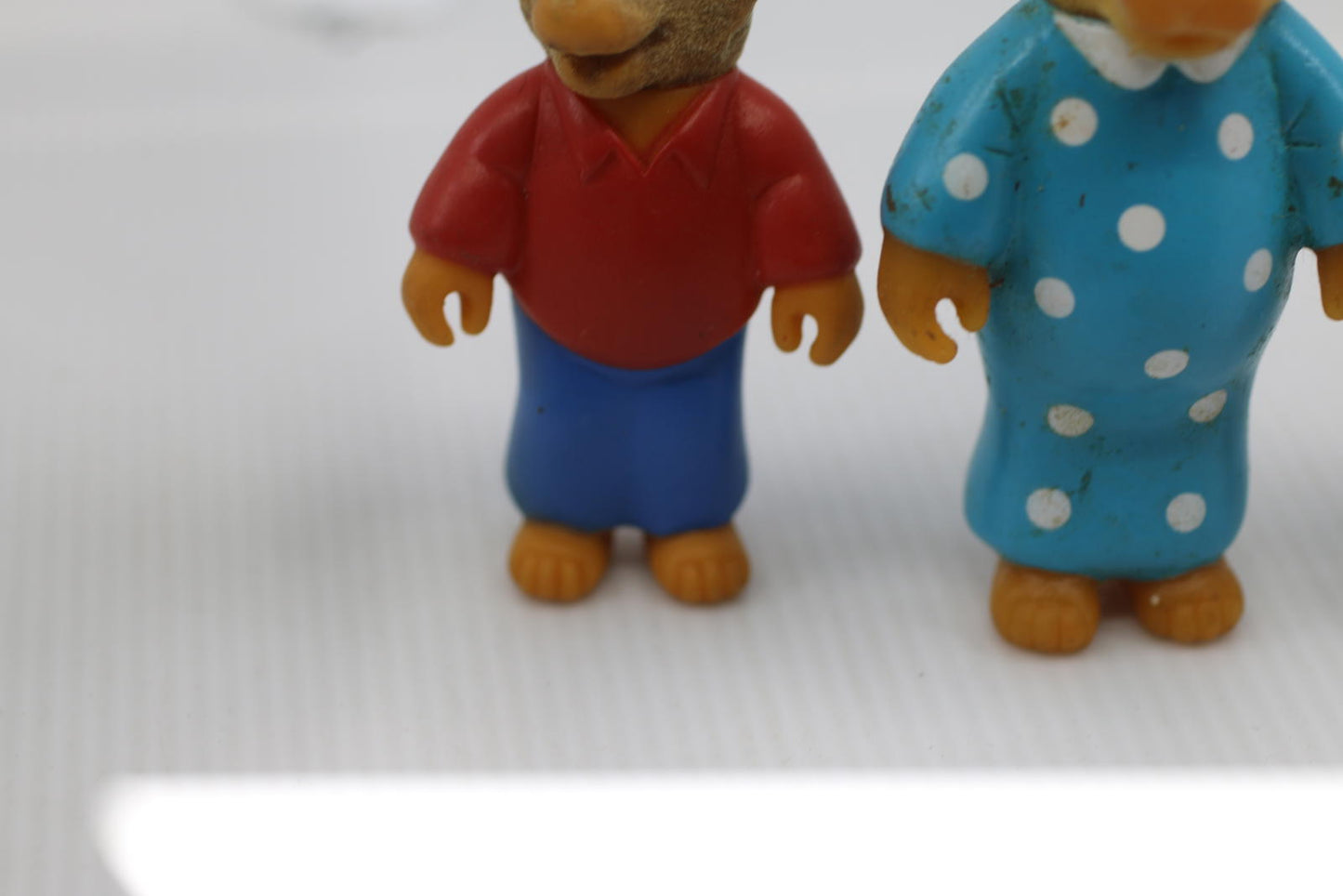 Vintage Berenstain Bears Plastic Figurines Set of 4 lot #1