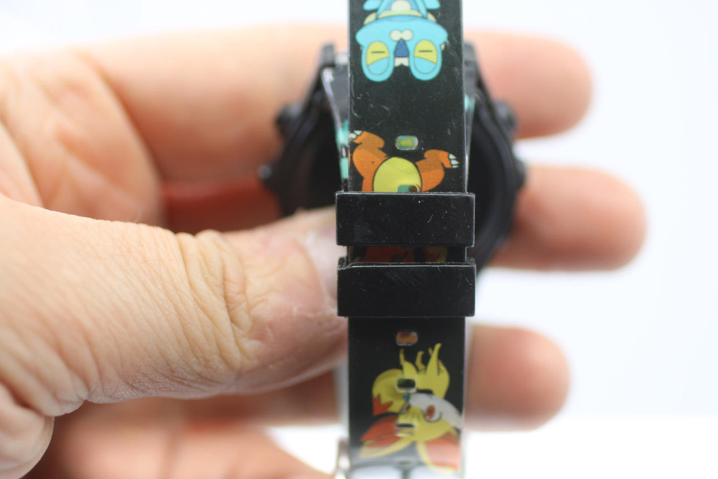 Pokémon Kids Digital Watch Pikachu Ash Bulbasaur Charmander Froakie Accutime2021
