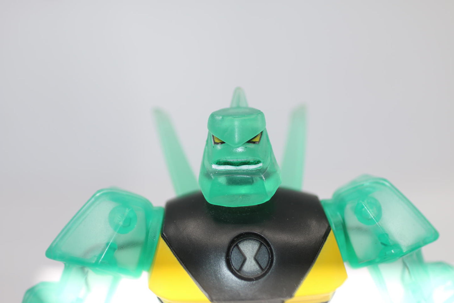 Ben 10 Alien Action Figure Bandai 2013 Diamond head Electronic Talking Light Up
