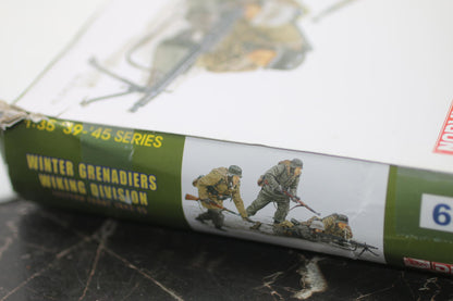 Dragon 6372 1/35 Winter Grenadiers, Wiking Division Eastern Front 1943-45 New