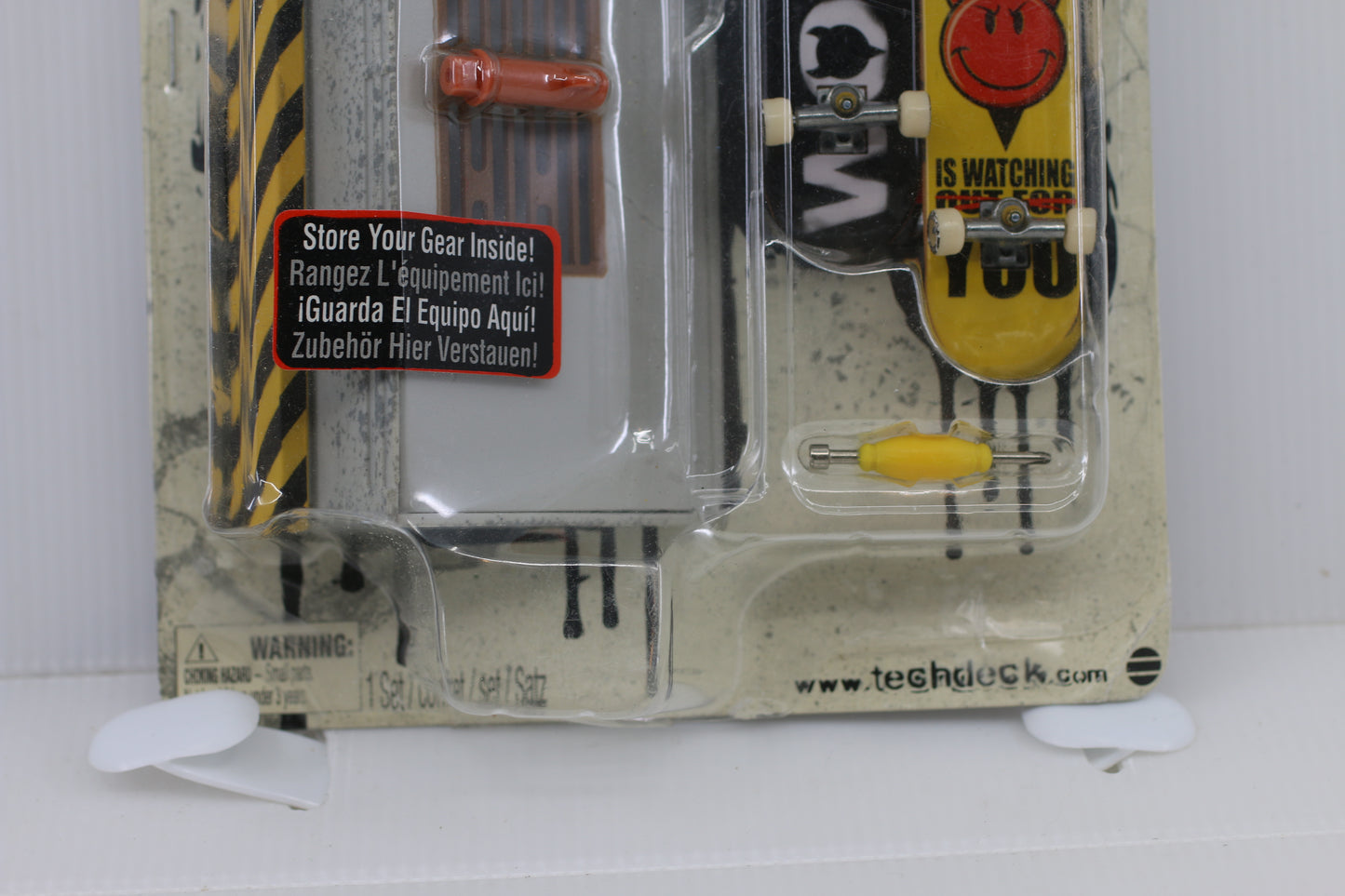 Fingerboard TechDeck World Industries Starter Set Yellow Gear storage New