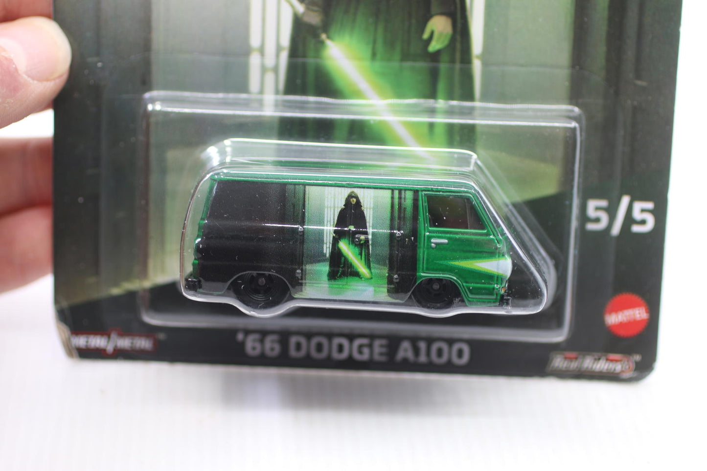 HOT WHEELS 2023 STAR WARS MANDALORIAN DODGE A100 5/5 BLACK Mag/RR