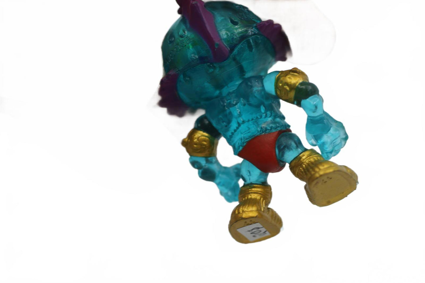 Treasure X Alien Galaxy Gravigill Deep Sea Rogues Alien action figure clear teal