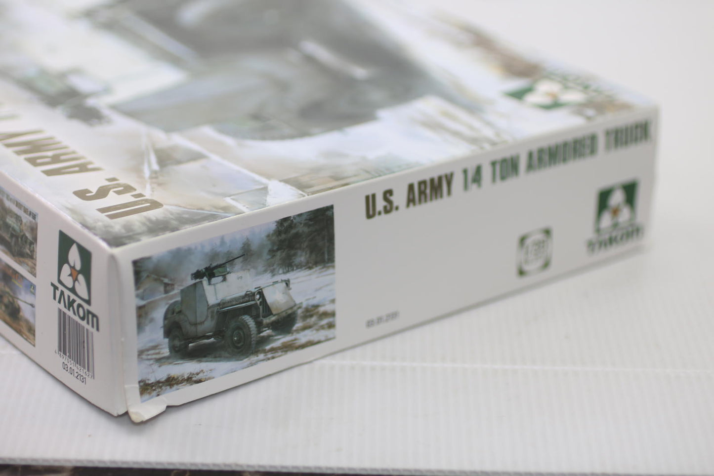 Takom U.S. Army 1/4 Ton Armored Truck Plastic Model Kit 1:35 Scale 2131