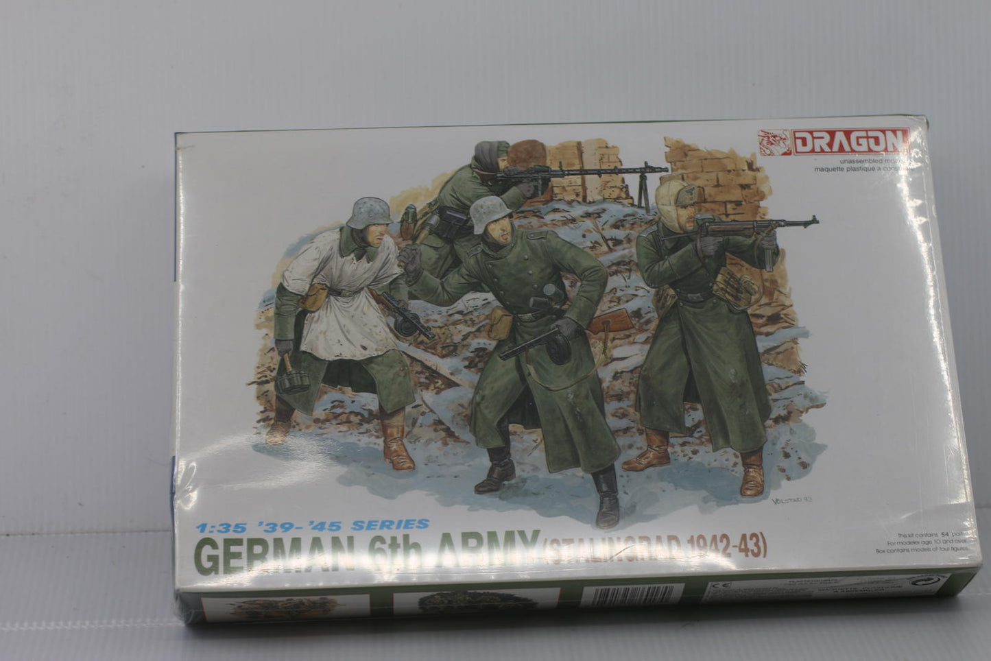 Dragon 6017 1/35 Scale German 6th Army Stalingrad 1942-43 Plastic Model Kit