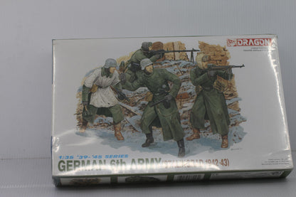 Dragon 6017 1/35 Scale German 6th Army Stalingrad 1942-43 Plastic Model Kit