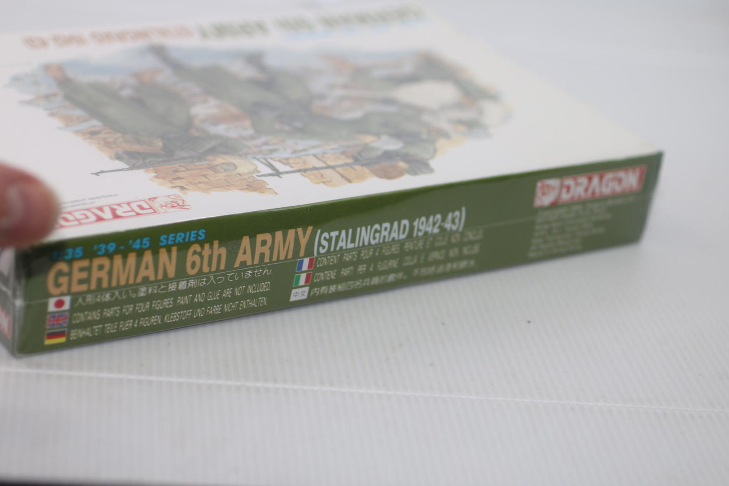 Dragon 6017 1/35 Scale German 6th Army Stalingrad 1942-43 Plastic Model Kit