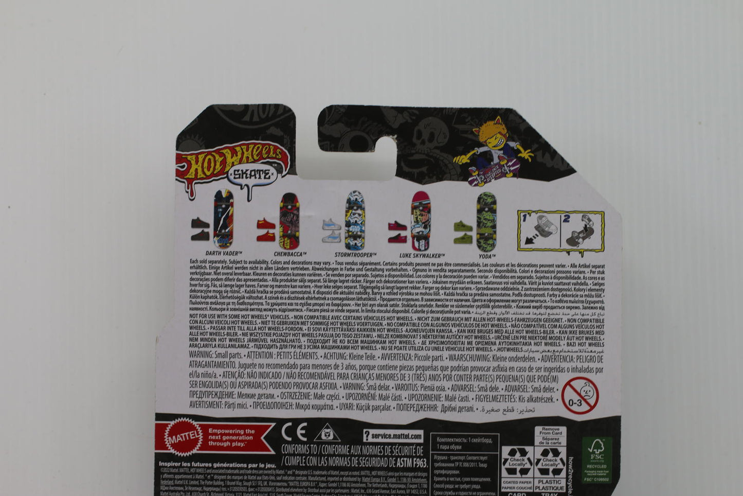 Hot Wheels “Skate” Star Wars Fingerboard Skateboard Chewbacca Edition.
