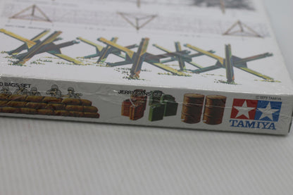 Tamiya 1/35 SCALE BARRICADE SET Model Kit 35027 SEALED IN BOX