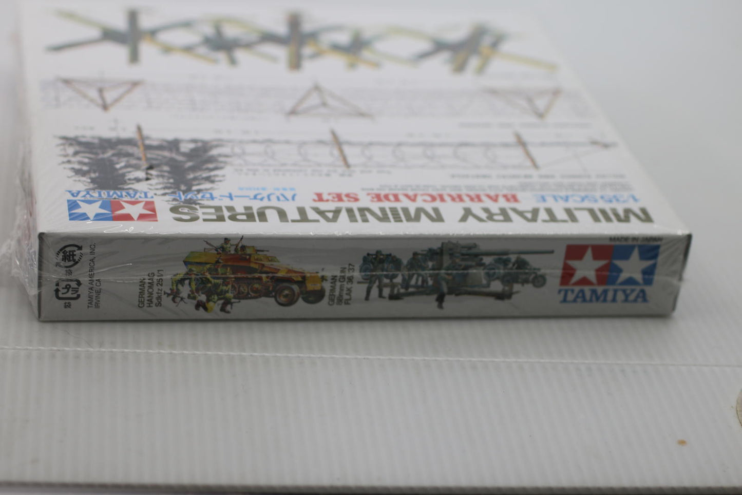 Tamiya 1/35 SCALE BARRICADE SET Model Kit 35027 SEALED IN BOX