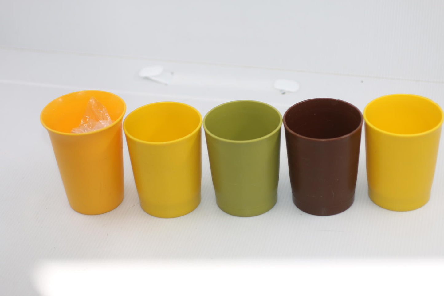 Lot of 5 Vintage Tupperware Plastic Tumblers glasses ~ F #1251-29 (8 oz.)