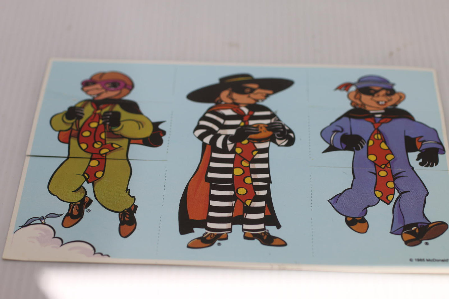Vintage 1983 McDonald’s Hamburglar Costume Variant Card Panel toy