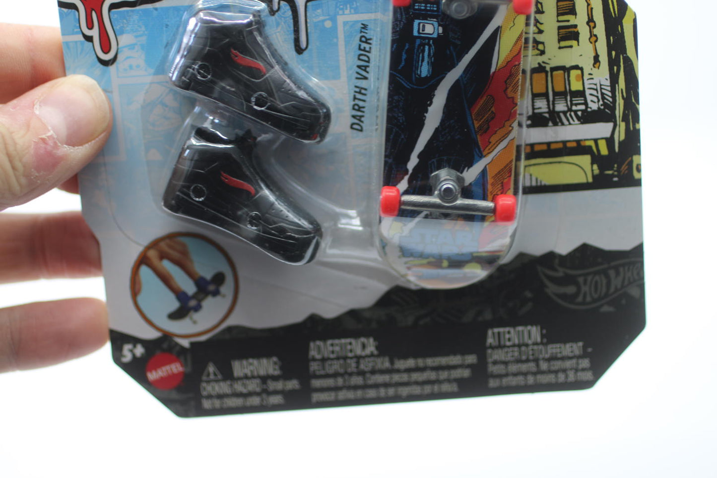 Mattel Hot Wheels Skate Fingerboards Star Wars DARTH VADER - NEW