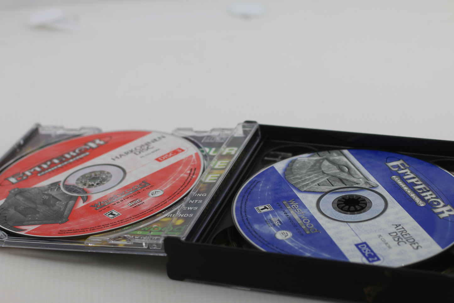 Emperor Battle For Dune Westwood Studios PC-CD Rom Complete w/ Serial # + Case