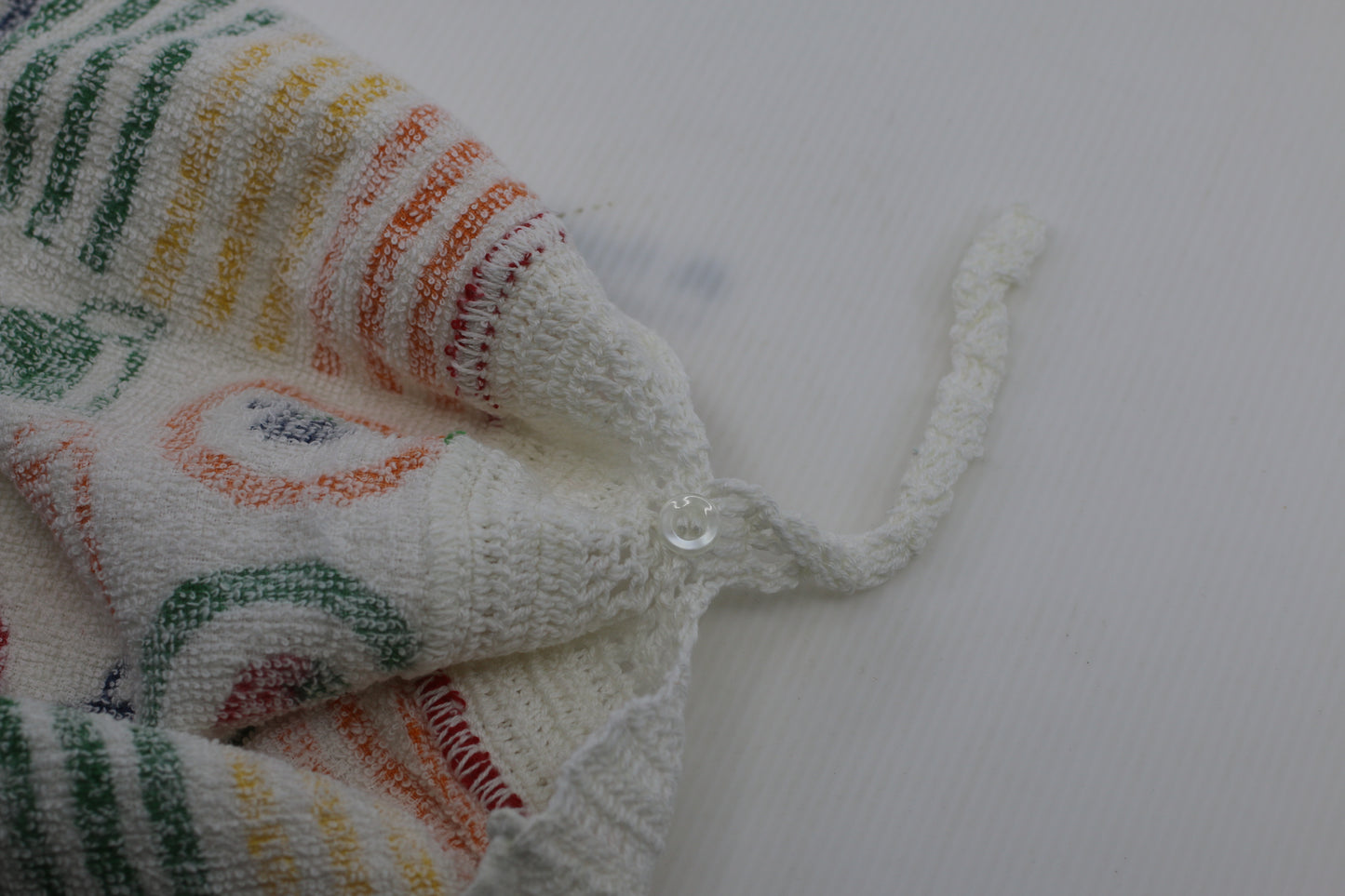 Vintage Hanging Kitchen Towel w/ Ties – Terry Cloth Fruit Pattern – Oven Door Handle Towel