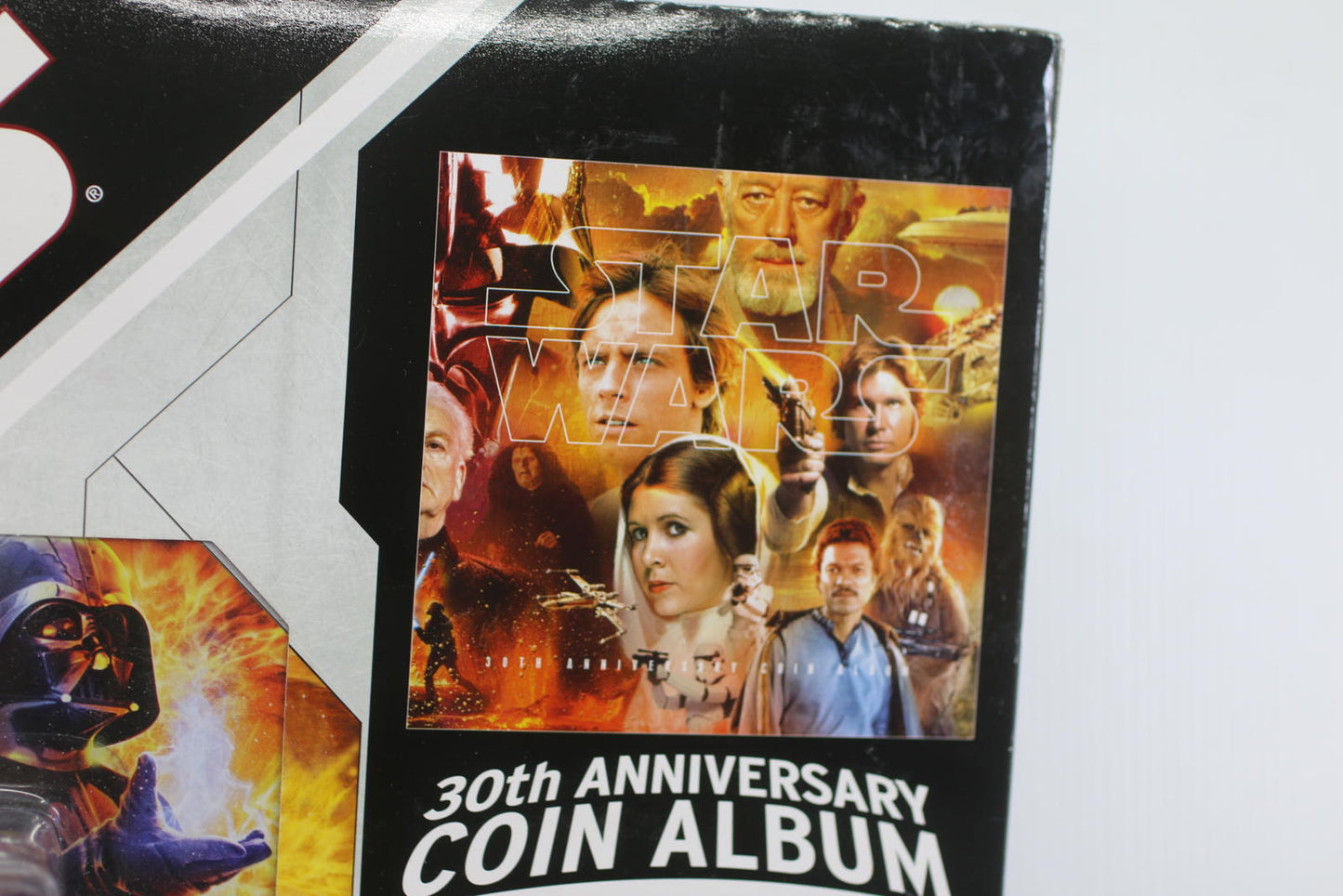 Star Wars 30th Anniversary DARTH VADER w/Exclusive Coin + Coin Album Hasbro 2006