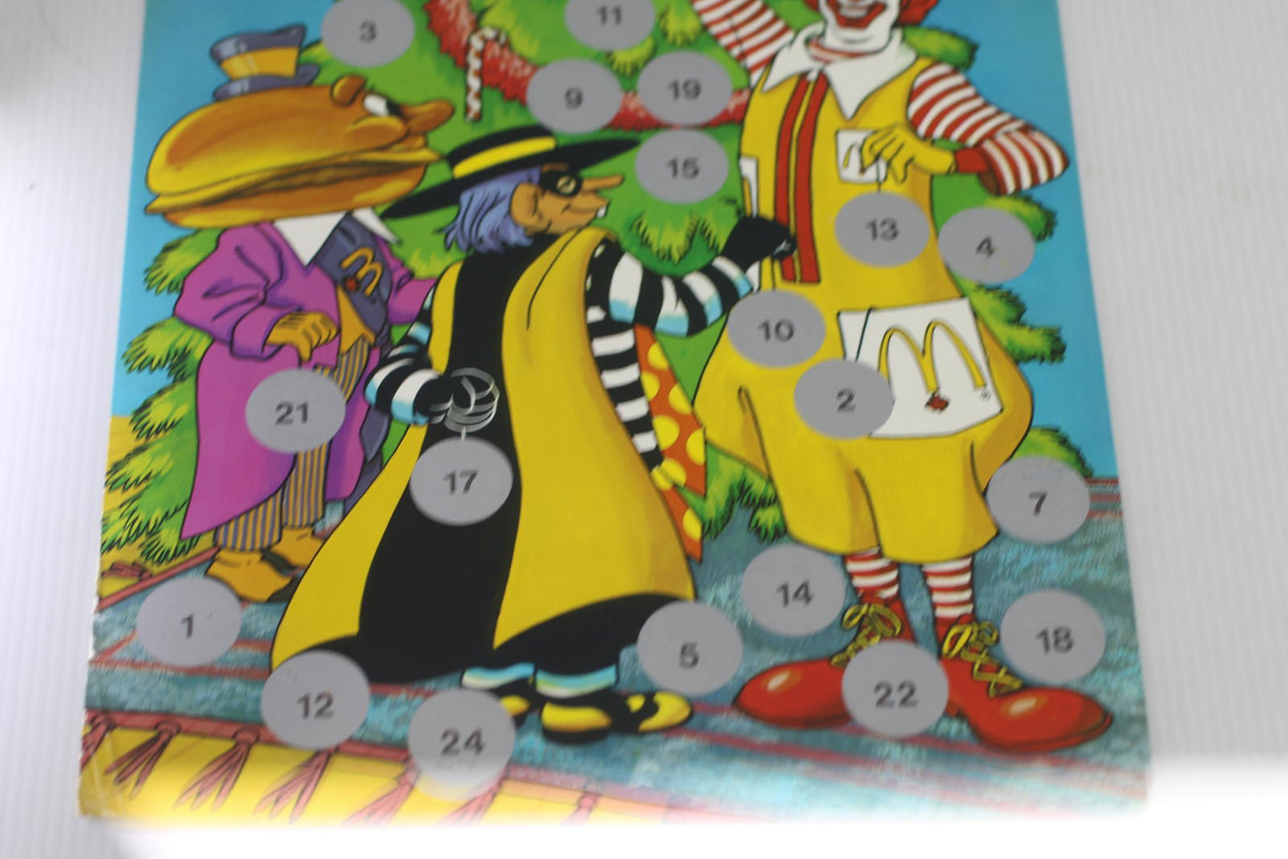 🎄 Vintage 1986 McDonald’s Canada Holiday Scratch Advent Calendar Christmas card
