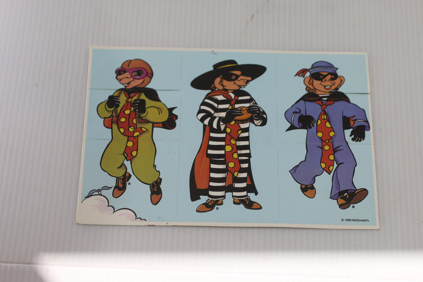 Vintage 1983 McDonald’s Hamburglar Costume Variant Card Panel toy