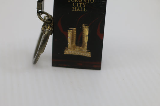 Vintage Keychain TORONTO CITY HALL / Souvenir / Keyring / ONTARIO