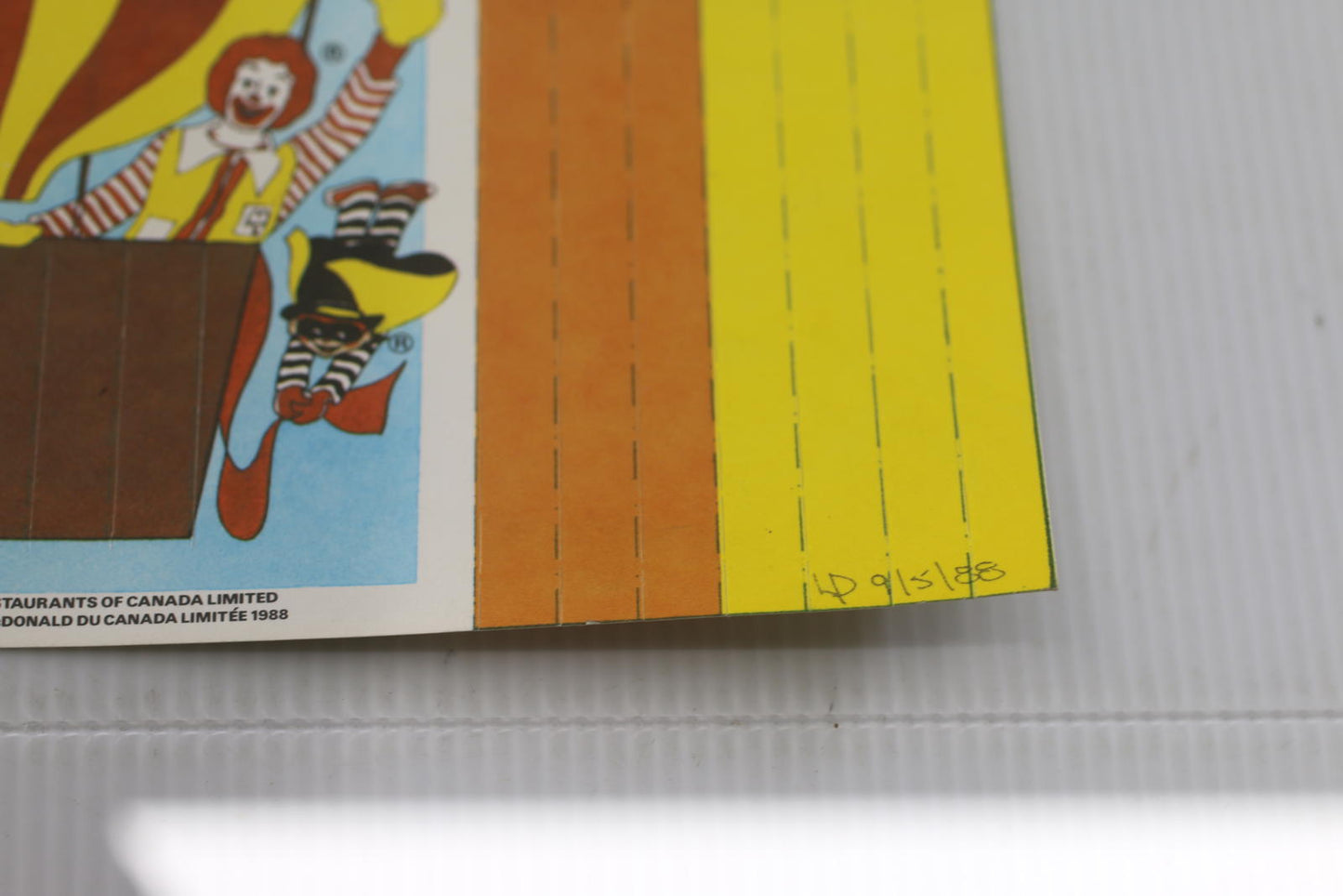 1988 McDonald’s Canada Ronald Balloon Weave Colour Activity Board