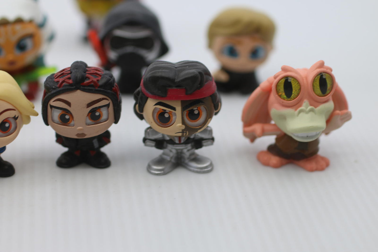 Star Wars Doorables Squish Squadron Lot Of 20 Squish Chase Series Mini figures