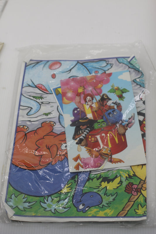 Vintage McDonald’s Canada Ronald McDonald Kids Activity Placemats Lot – 1988 – French
