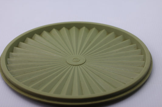 Vintage Tupperware Servalier 8 Round Replacement Lid Only 1205-8 pale green