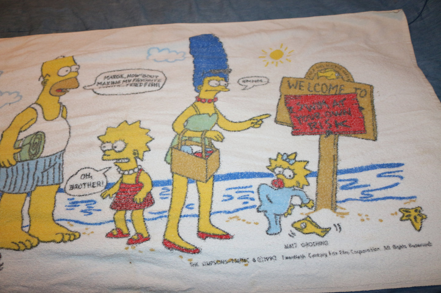 Vintage 1990s The Simpsons Beach Towel – Homer Bart Marge Lisa Maggie – Licensed