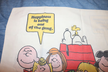 Vintage Peanuts Snoopy Pillowcase – Happiness Quote – 70s 80s – See Flaws