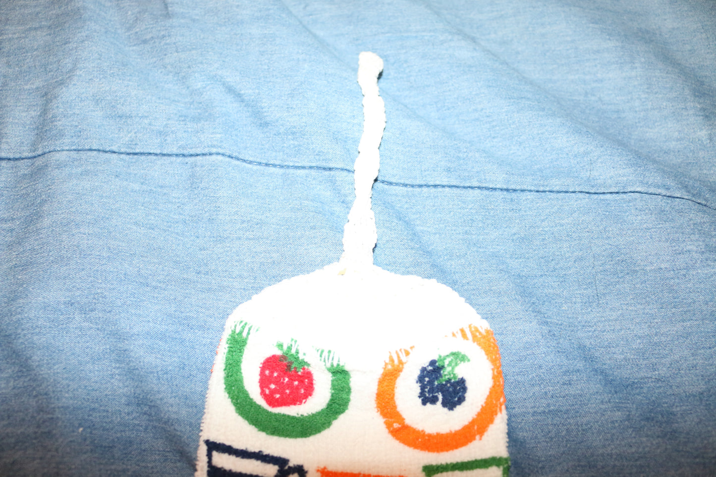 Vintage Hanging Kitchen Towel w/ Cord – Terry Cloth Fruit & Cup Pattern – Oven Door Towel