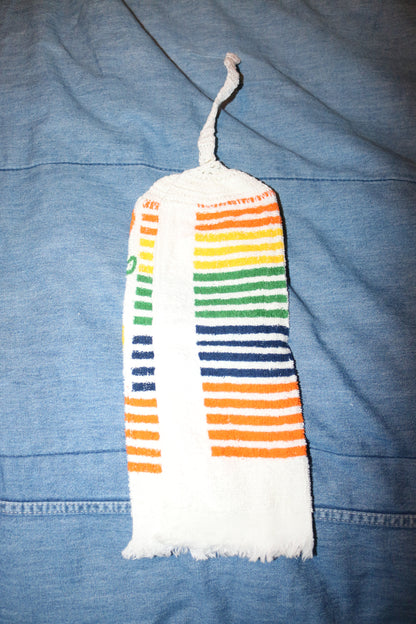 Vintage Hanging Kitchen Towel w/ Cord – Terry Cloth Fruit & Cup Pattern – Oven Door Towel